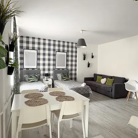 Apartament 04 Centrum - Mieszkanie Dla 4 Os Gdynia