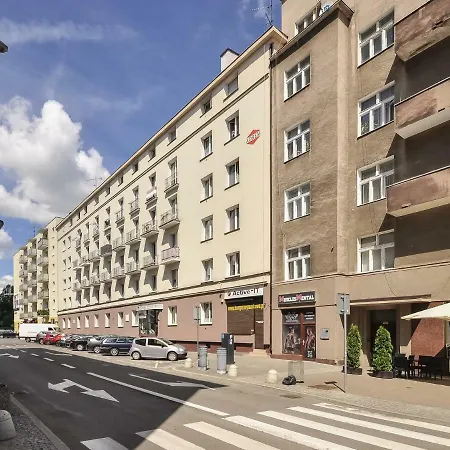 04 Centrum - Mieszkanie Dla 4 Os 格丁尼亚